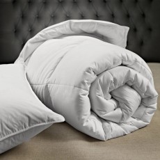DreamWorld Premier Goose Feather & Down Duvet DreamWorld Premier Goose Feather & Down Duvet