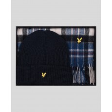 Lyle & Scott Lambswool Blend Checked Scarf and Beanie Gift Set Lyle & Scott Lambswool Blend Checked Scarf and Beanie Gift Set