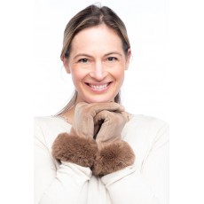 Mattea-Velvet Glove with Faux Fur Cuff with Screen Touch Mattea-Velvet Glove with Faux Fur Cuff with Screen Touch