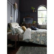 Ashley Wilde William Morris at Home Pimpernel Duvet Set Ashley Wilde William Morris at Home Pimpernel Duvet Set