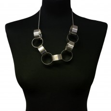 Jess & Lou Chunky Statement Silver Linked Loop Necklace Jess & Lou Chunky Statement Silver Linked Loop Necklace