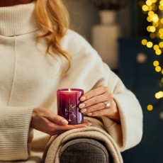 Arran Aromatics Seasonal Candle-Pomegranate & Plum