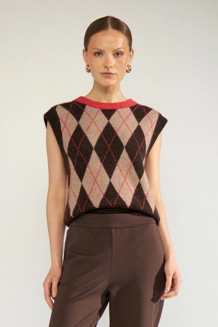Numph Tikla Vest